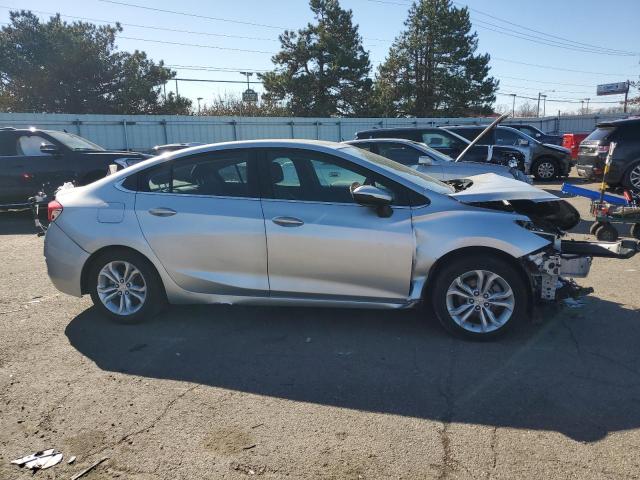 1G1BE5SMXK7134587 - 2019 CHEVROLET CRUZE LT GRAY photo 4