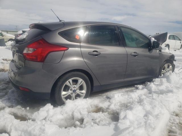 1FADP3K20EL400942 - 2014 FORD FOCUS SE GRAY photo 3