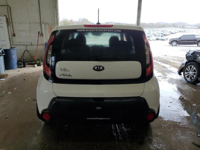 KNDJN2A29F7774703 - 2015 KIA SOUL WHITE photo 6