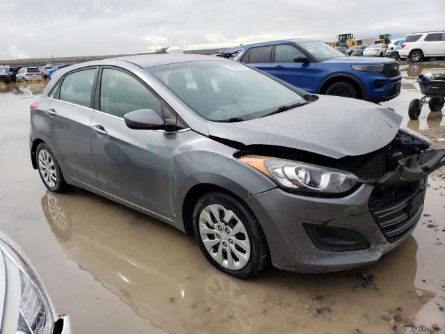 KMHD35LH0GU319081 - 2016 HYUNDAI ELANTRA GT GRAY photo 4