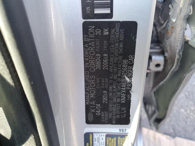 KNAFX4A63F5256898 - 2015 KIA FORTE LX SILVER photo 12