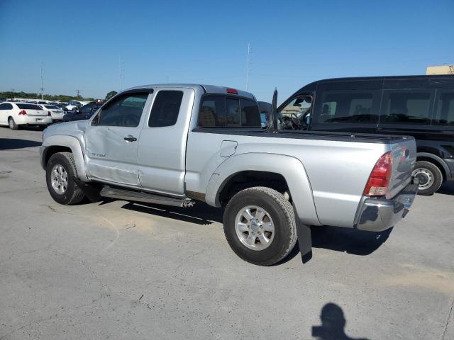 5TETU62N46Z204922 - 2006 TOYOTA TACOMA PRERUNNER ACCESS CAB GRAY photo 2