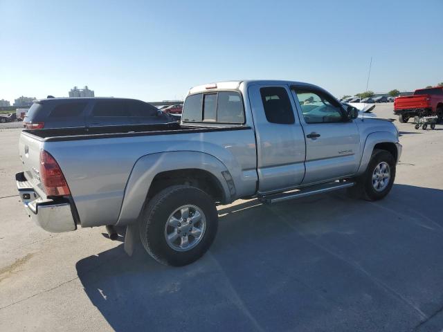 5TETU62N46Z204922 - 2006 TOYOTA TACOMA PRERUNNER ACCESS CAB GRAY photo 3