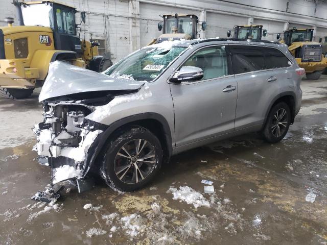 5TDJKRFH8GS502861 - 2016 TOYOTA HIGHLANDER XLE SILVER photo 1
