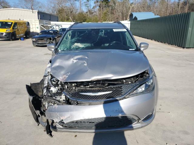 2C4RC1BG8HR667835 - 2017 CHRYSLER PACIFICA TOURING L SILVER photo 5