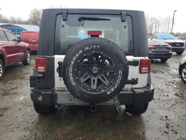 1J8FA24128L546646 - 2008 JEEP WRANGLER X SILVER photo 6