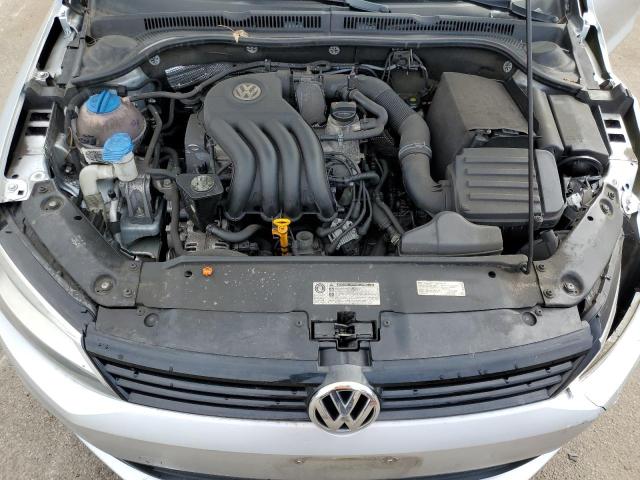 3VW2K7AJ7DM225468 - 2013 VOLKSWAGEN JETTA BASE فضي صورة 11