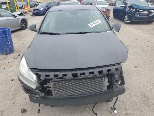 2G4GR5EK4C9117923 - 2012 BUICK REGAL CHARCOAL photo 5