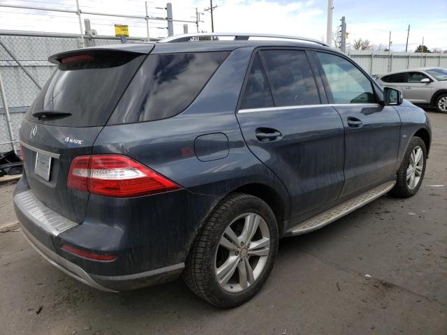 4JGDA5HB5CA022815 - 2012 MERCEDES-BENZ ML 350 4MATIC GRAY photo 3