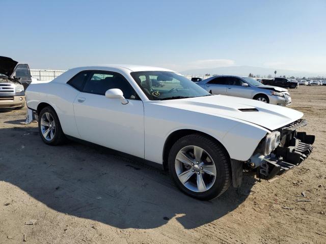 2C3CDZAG9KH723396 - 2019 DODGE CHALLENGER SXT WHITE photo 4