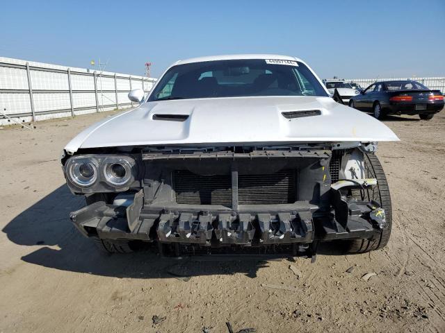 2C3CDZAG9KH723396 - 2019 DODGE CHALLENGER SXT WHITE photo 5