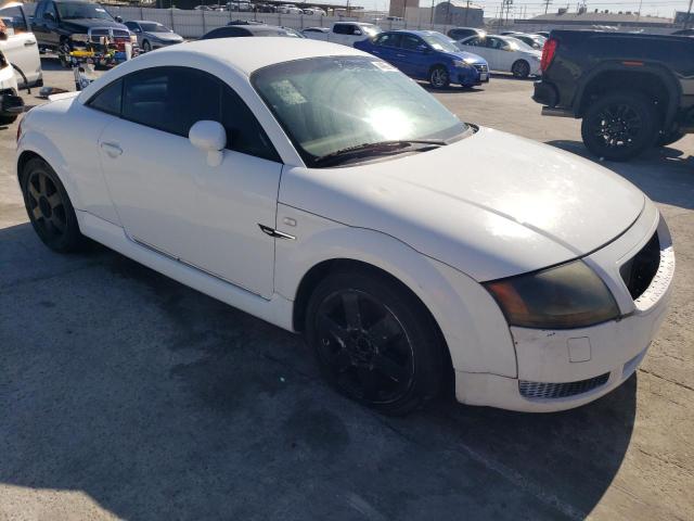 TRUWC28N421010689 - 2002 AUDI TT QUATTRO WHITE photo 4