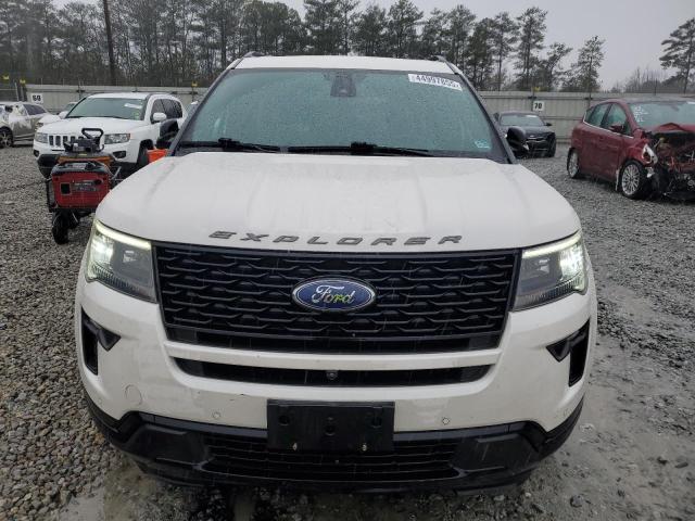 1FM5K8GT4JGB38157 - 2018 FORD EXPLORER SPORT Белый фото 5