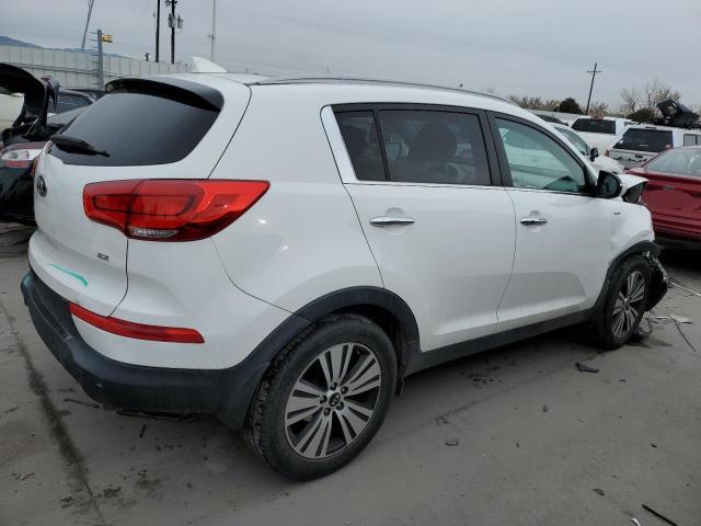 KNDPCCACXG7846377 - 2016 KIA SPORTAGE EX WHITE photo 3