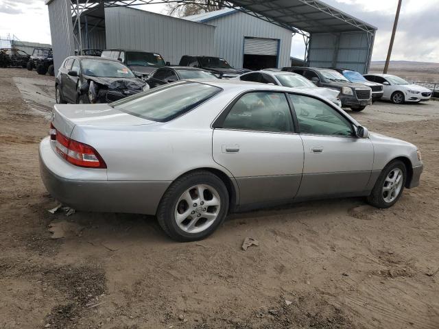 JT8BF28G9Y0244602 - 2000 LEXUS ES 300 TWO TONE photo 3