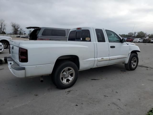 1D7HE42K86S637652 - 2006 DODGE DAKOTA SLT WHITE photo 3