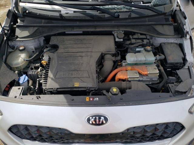 KNDCB3LC5L5397095 - 2020 KIA NIRO LX SILVER photo 11