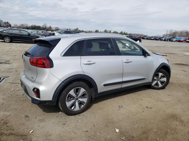 KNDCB3LC5L5397095 - 2020 KIA NIRO LX SILVER photo 3