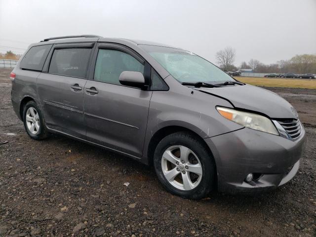 5TDKK3DC6CS176156 - 2012 TOYOTA SIENNA LE GRAY photo 4