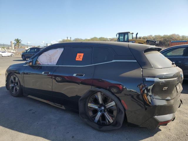 WB523CF04NCK19635 - 2022 BMW IX XDRIVE50 BLACK photo 2