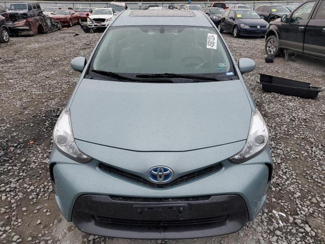 JTDZN3EU8HJ063388 - 2017 TOYOTA PRIUS V GREEN photo 5