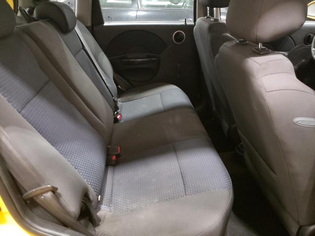 KL1TD66688B085175 - 2008 CHEVROLET AVEO BASE YELLOW photo 10