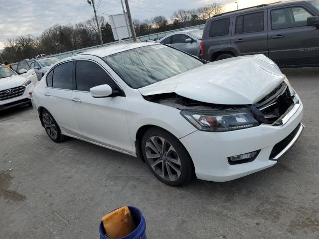 1HGCR2F52DA259883 - 2013 HONDA ACCORD SPORT WHITE photo 4