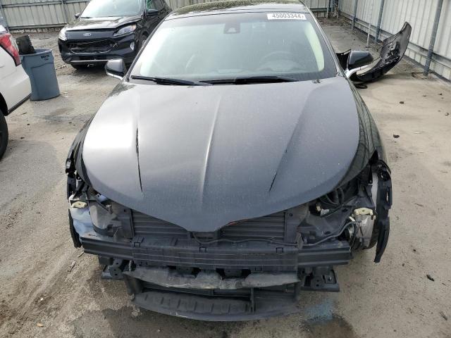 3LN6L2GK3DR817307 - 2013 LINCOLN MKZ BLACK photo 5