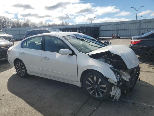 1N4AL21E99N550028 - 2009 NISSAN ALTIMA 2.5 WHITE photo 4