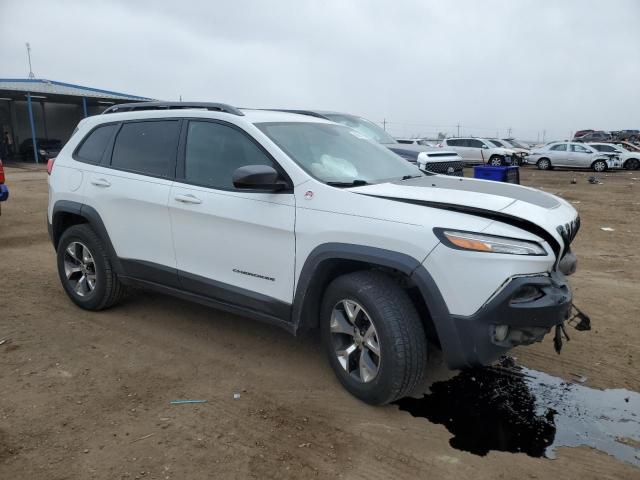 1C4PJMBB7GW326449 - 2016 JEEP CHEROKEE TRAILHAWK WHITE photo 4