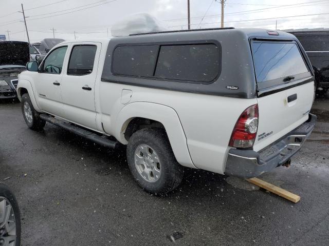 3TMMU4FN0EM064396 - 2014 TOYOTA TACOMA DOUBLE CAB LONG BED WHITE photo 2