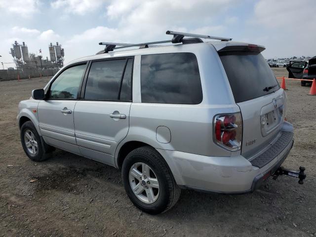 5FNYF28476B040218 - 2006 HONDA PILOT EX SILVER photo 2