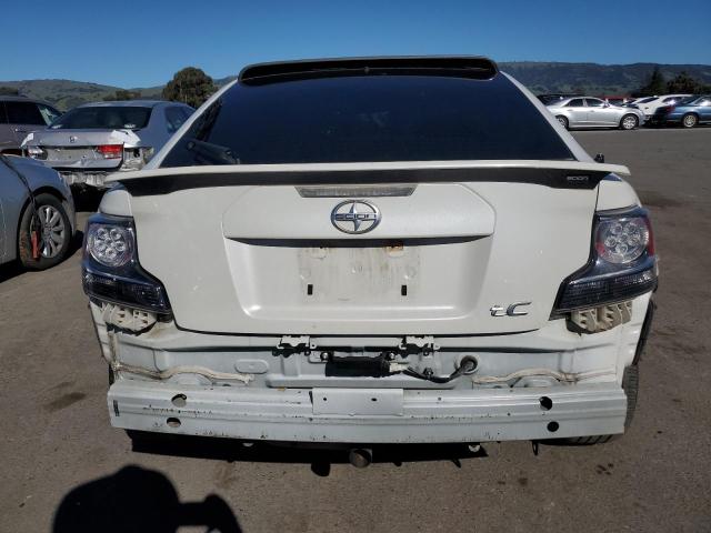 JTKJF5C76GJ025085 - 2016 TOYOTA SCION TC 白色 照片 6