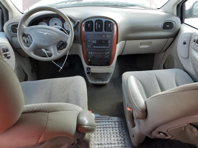 1C4GP45R45B160791 - 2005 CHRYSLER TOWN & COU წითელი ფოტო 8