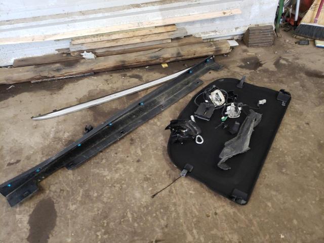 SJKCH5CR1JA049715 - 2018 INFINITI QX30 BASE Schwarz Foto 12