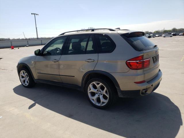 5UXZW0C5XCL667608 - 2012 BMW X5 XDRIVE35D TAN photo 2