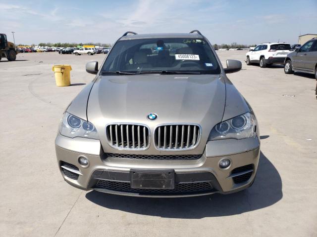 5UXZW0C5XCL667608 - 2012 BMW X5 XDRIVE35D TAN photo 5