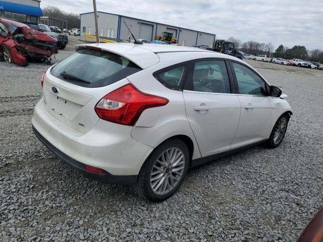 1FAHP3M2XCL182536 - 2012 FORD FOCUS SEL WHITE photo 3