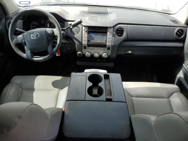 5TFCY5F18KX025189 - 2019 TOYOTA TUNDRA DOUBLE CAB SR/SR5 WHITE photo 8