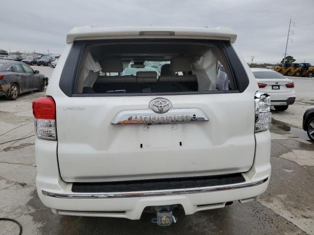 JTEZU5JR4B5028973 - 2011 TOYOTA 4RUNNER SR5 WHITE photo 6