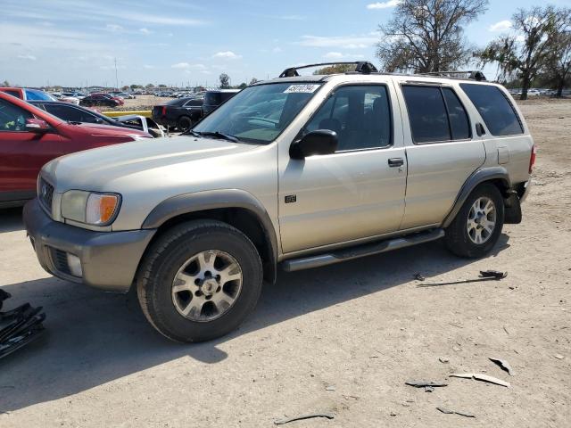 1999 NISSAN PATHFINDER LE, 