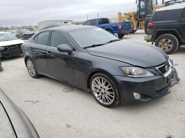 JTHBK262575044840 - 2007 LEXUS IS 250 GRAY photo 4