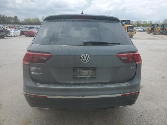 3VV3B7AX7JM107011 - 2018 VOLKSWAGEN TIGUAN SE GRAY photo 6