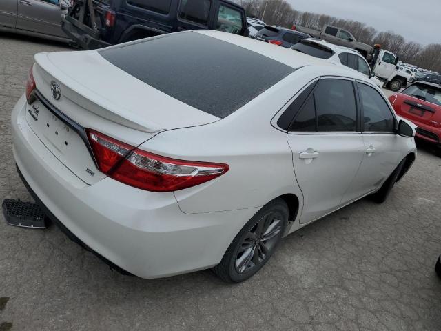 4T1BF1FK6FU075093 - 2015 TOYOTA CAMRY LE WHITE photo 3