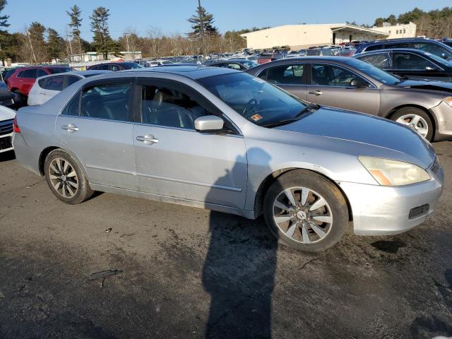 1HGCM66517A051875 - 2007 HONDA ACCORD EX SILVER photo 4