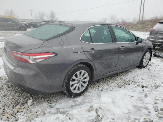 4T1B11HK4KU290834 - 2019 TOYOTA CAMRY L ვერცხლისფერი ფოტო 3