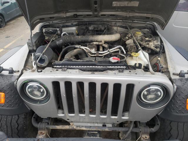 1J4FA49S92P700199 - 2002 JEEP WRANGLER / SPORT SILVER photo 11