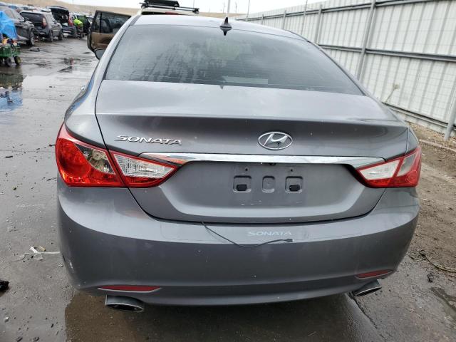 5NPEC4AC9CH360985 - 2012 HYUNDAI SONATA SE GRAY photo 6