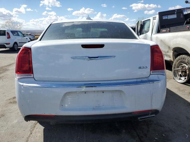 2C3CCAEG3JH130002 - 2018 CHRYSLER 300 LIMITED WHITE photo 6