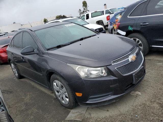 1G1PA5SG6E7135736 - 2014 CHEVROLET CRUZE LS CHARCOAL photo 4